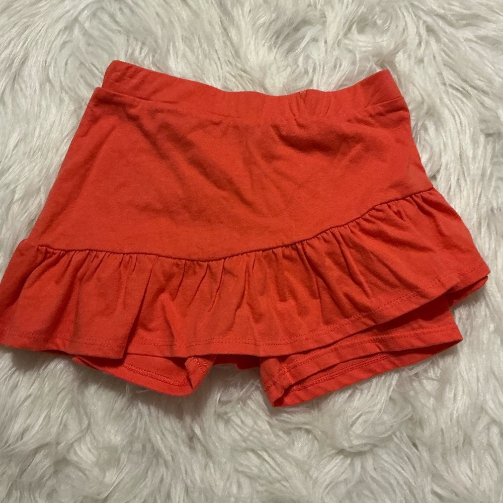 365 Kids 5T coral/orange-ish skort/shorts for little girl
